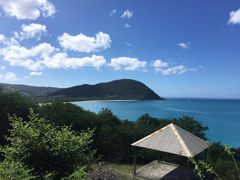 Vue de la plage depuis le Caraïb'Bay Hôtel