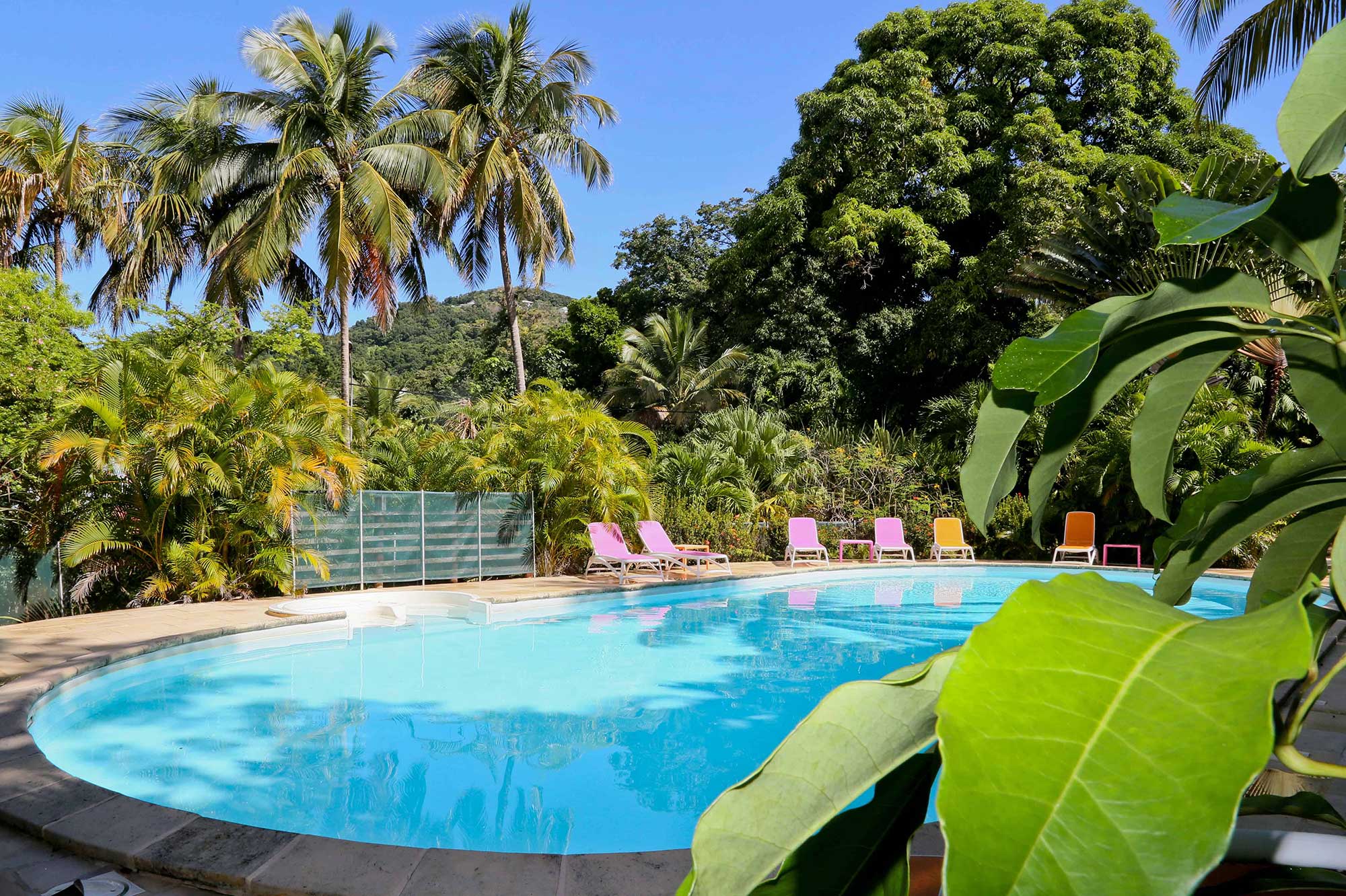 piscine extérieure du Caraïb'bay Hôtel